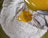 Foto langkah ke 1 dari resep Pastel isi ragout (3).