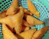 Foto langkah ke 5 dari resep Roti tawar goreng isi kacang manis.