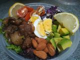 Vegetable salad with beef bulgogi