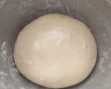 Foto langkah ke 4 dari resep Chocolate Star Bread.