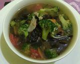 Foto langkah ke 9 dari resep Sup Brokoli Jamur.