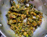 A picture of step 3 of Fenugreek leaves with brinjals sabzi.