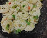 Foto langkah ke 4 dari resep Seblak Viral Mang Rafael.