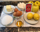 Foto del paso 1 de la receta: Pastel de manzana y miel