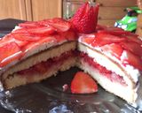 Foto del paso 5 de la receta: Tarta de fresas con nata