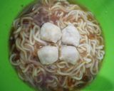 Foto langkah ke 6 dari resep Mie Ayam Bawang Bakso Simple (Magic Com).