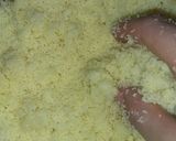 A picture of step 4 of Barbousha Biskria (Algerian Couscous).