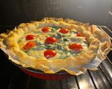 Foto del passaggio 4 della ricetta Torta di sfoglia al salmone