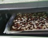 Foto langkah ke 7 dari resep Fudgy Brownies #pr_browniesDCC.