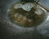 A picture of step 2 of Pumpkin Masala with maggi masala e magic.