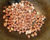 Foto langkah ke 7 dari resep Cilok Isi Saus Kacang Manis Pedas.
