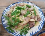 Hình bước làm 4 của món Măng tươi xào ba chỉ