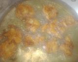 A picture of step 8 of Pakora Curry.