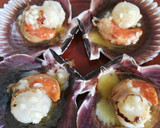 Foto del paso 7 de la receta: Zamburiñas a la plancha