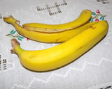 Foto del paso 1 de la receta: Bananas rellenas con dulce de leche