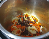Foto del paso 2 de la receta: Pollo con naranja y pasas en Instant Pot 🍗🍊👌(a presión)
