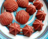A picture of step 8 of Whipped Shortbread Cookies.
