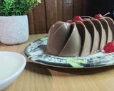 Foto langkah ke 5 dari resep Puding Coklat Vla Susu.