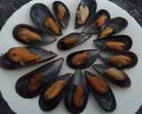 Foto del paso 3 de la receta Mejillones en salsa con jamón