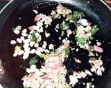 A picture of step 1 of Oats Upma.