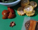 Foto langkah ke 1 dari resep Bening Bayam Jagung.