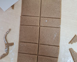 Foto del paso 2 de la receta: Pueblito de galletas de jengibre y canela 🏡🌳🌻⭐🌞🌜🏡