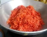 A picture of step 2 of Carrot Halwa.