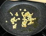 Foto del paso 1 de la receta: Champiñones al ajillo