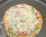 A picture of step 5 of Pizza Uttapam.