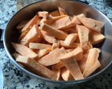 Foto del paso 1 de la receta: Palitos de batata (camote, boniato) al horno
