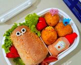 Foto langkah ke 7 dari resep Sausage Squid Bread.
