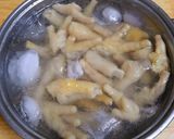 Hình bước làm 2 của món Chân gà sả tắc