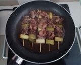 Hình bước làm 2 của món Tim & mề gà xiên que