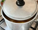 A picture of step 3 of Tamarind Vegetable Soup with Ground Spices.