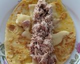Foto del paso 4 de la receta: Wrap arrebosado con atún y queso