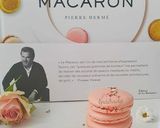 Une image de l'étape 9 de Macarons POMPOSA de Pierre Hermé.