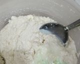 A picture of step 2 of Semolina and Yogurt Podi Idli.
