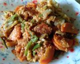 Foto langkah ke 9 dari resep Capcay Jawa Goreng.