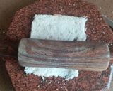 A picture of step 3 of Bread Lasagna.