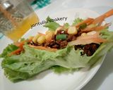 A picture of step 5 of Beef latus wrap.