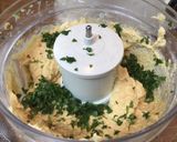 A picture of step 3 of Herby Hummus.