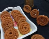 ઘઉંના લોટની ચકરી (Wheat Flour Chakri Recipe In Gujarati) રેસીપી સ્ટેપ4ફોટો