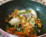A picture of step 4 of Chicken Hot and Sour Soup.