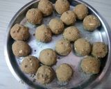 A picture of step 5 of Wheat Flour Ladoo.