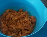 A picture of step 1 of Spicy Sharwarma.