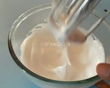 Foto langkah ke 3 dari resep Almond Cookies Red Velvet (Putih Telur Tanpa butter/ margarin).