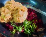 A picture of step 2 of Beetroot Egg Chop.