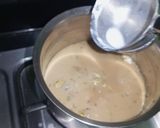 A picture of step 1 of Elaichi aur saunf wali chaye.