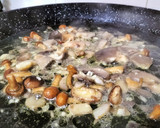 Foto del paso 3 de la receta: Arroz con relleno de huevo y setas
