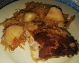 Savanyú káposzta ágyon sült pácolt mustáros oldalas recept fázis 5 fotója